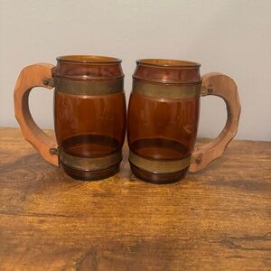 Vintage Siesta Ware Amber‎ Glass Beer Mugs Wood Handle Set Of 2